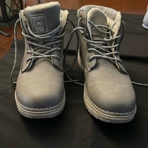 ArrigoBello winter women’s boots size 7